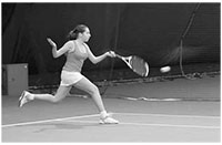 Дарья Кружкова принимает мяч